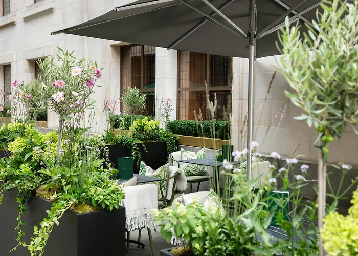 Hotel Cafe Royal Лондон